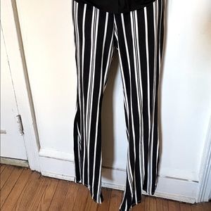 Black & white striped stretch flare leggings